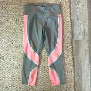 Avia grey and pink cropped leggings